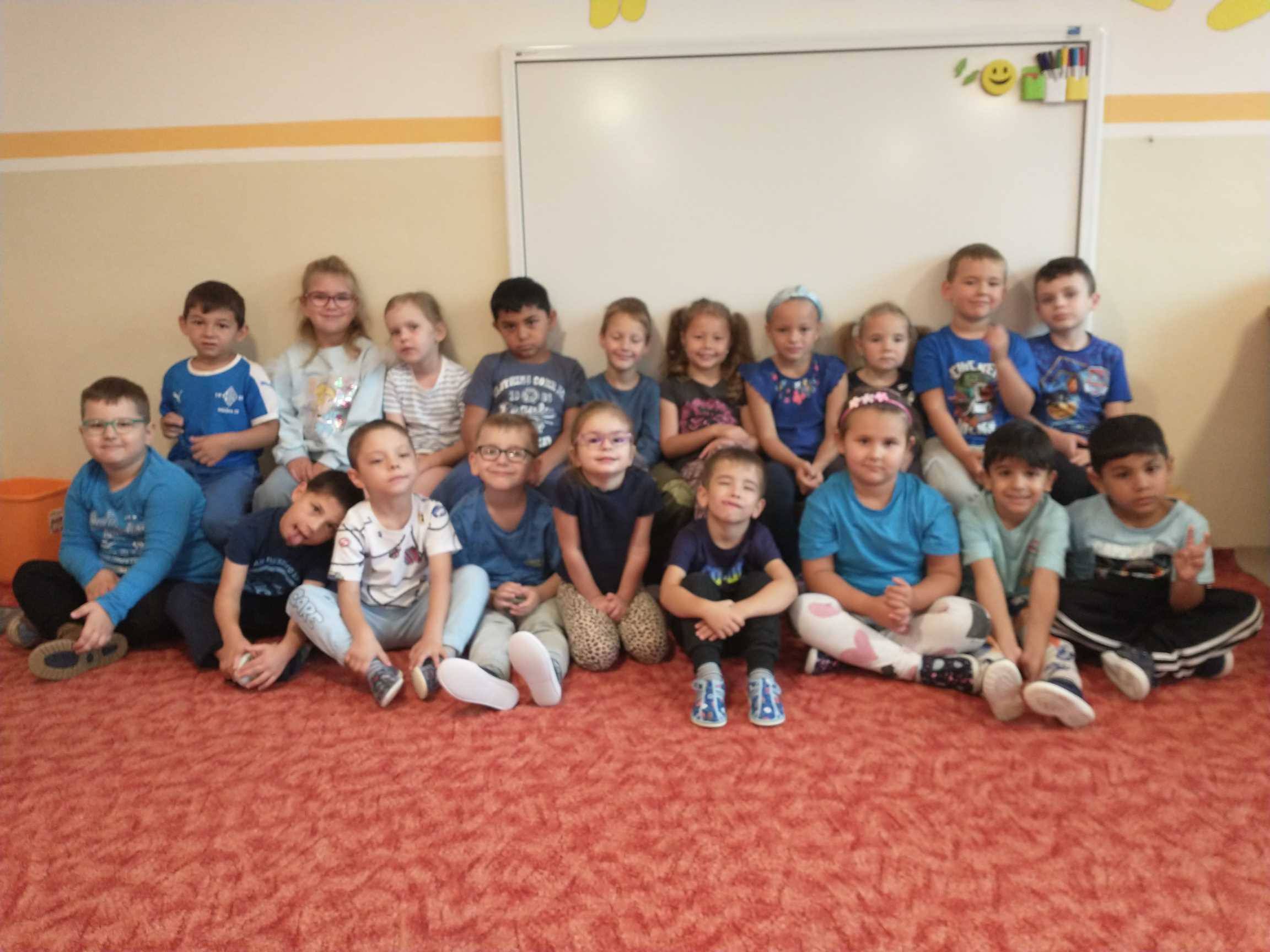 IMG_20250925_091731114_BURST000_COVER_TOP